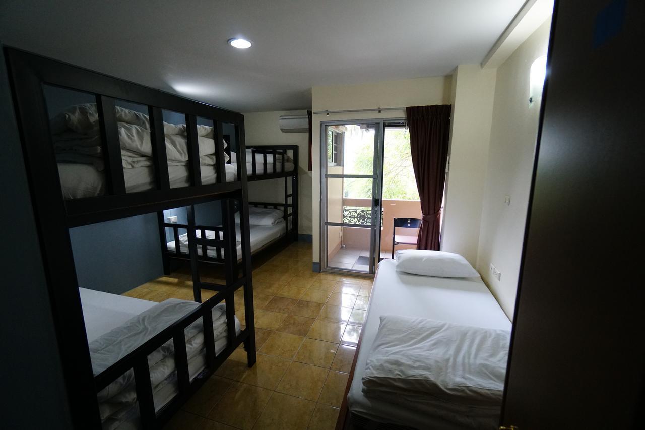 Just Sleep @Box Hostel Chiang Mai Buitenkant foto