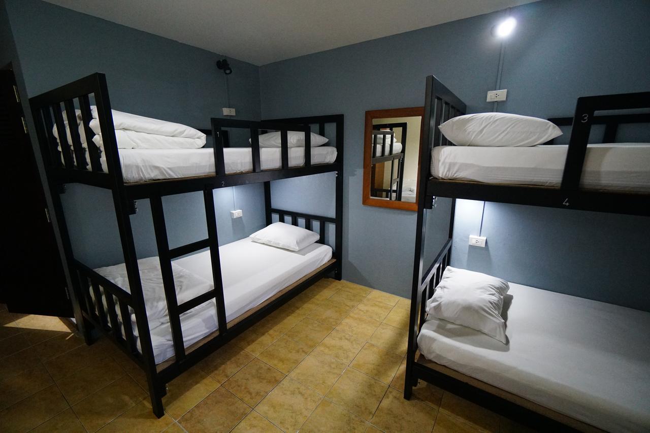Just Sleep @Box Hostel Chiang Mai Buitenkant foto