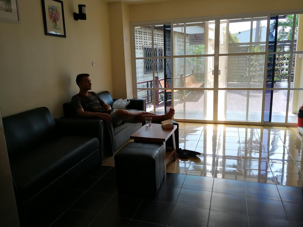 Just Sleep @Box Hostel Chiang Mai Buitenkant foto